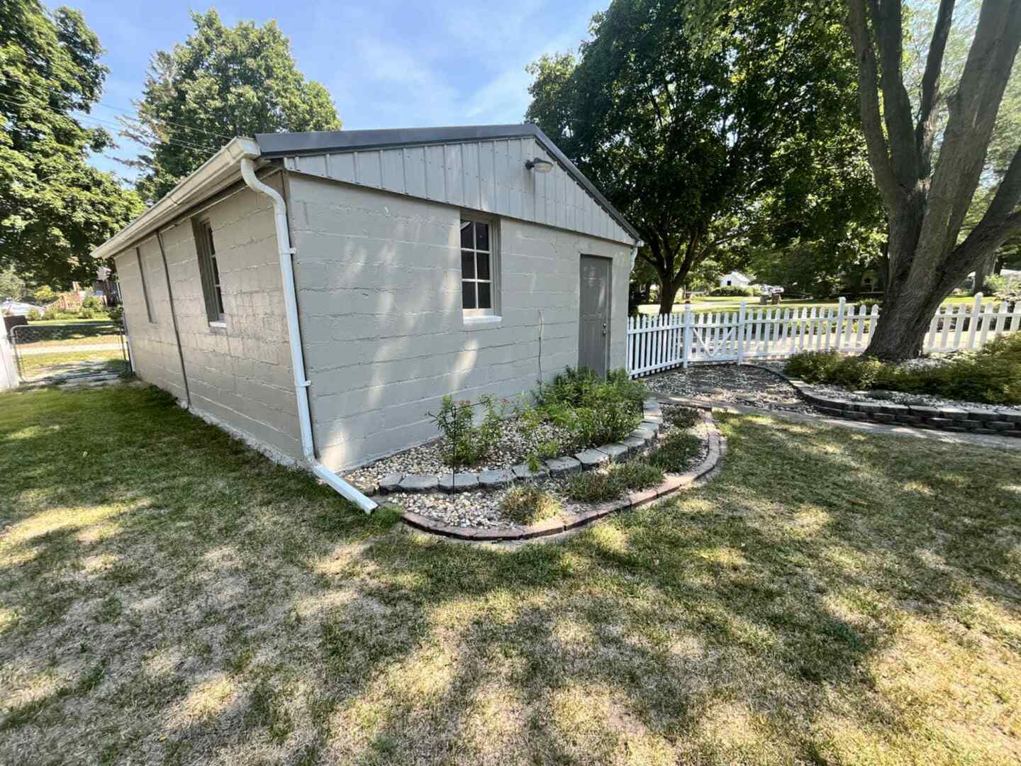 225 N East Avenue, Bonfield, IL 60913