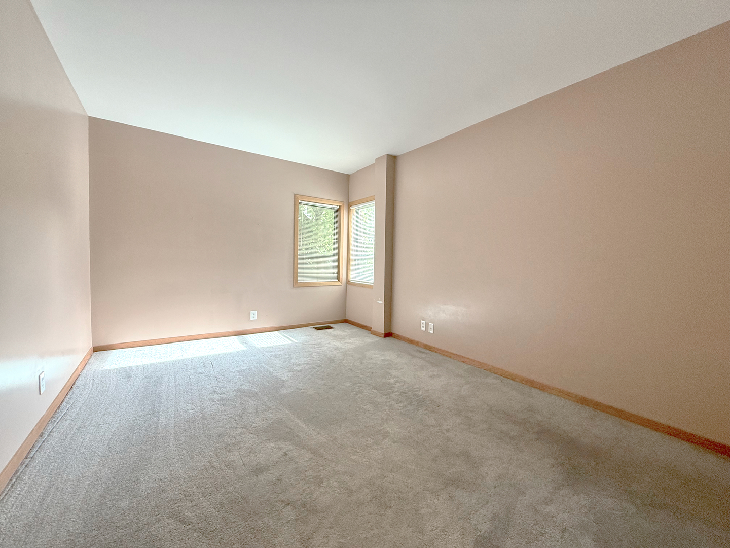 727 S Ashland Avenue #C, Chicago, IL 60607