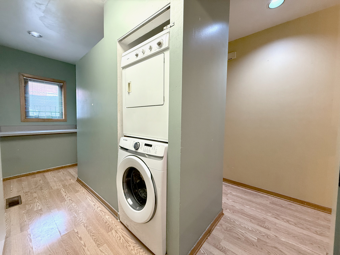 727 S Ashland Avenue #C, Chicago, IL 60607