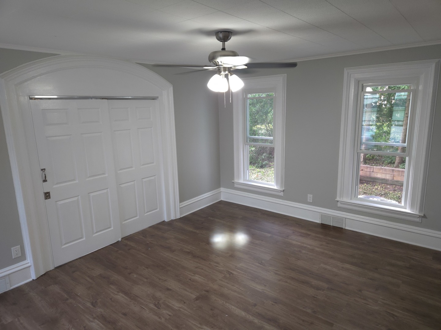 10906 N Woodstock Street #A, Huntley, IL 60142