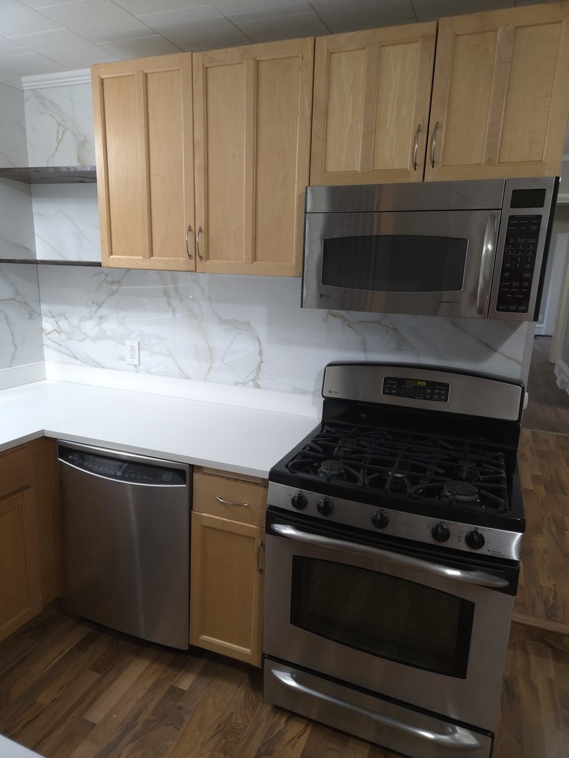 10906 N Woodstock Street #A, Huntley, IL 60142