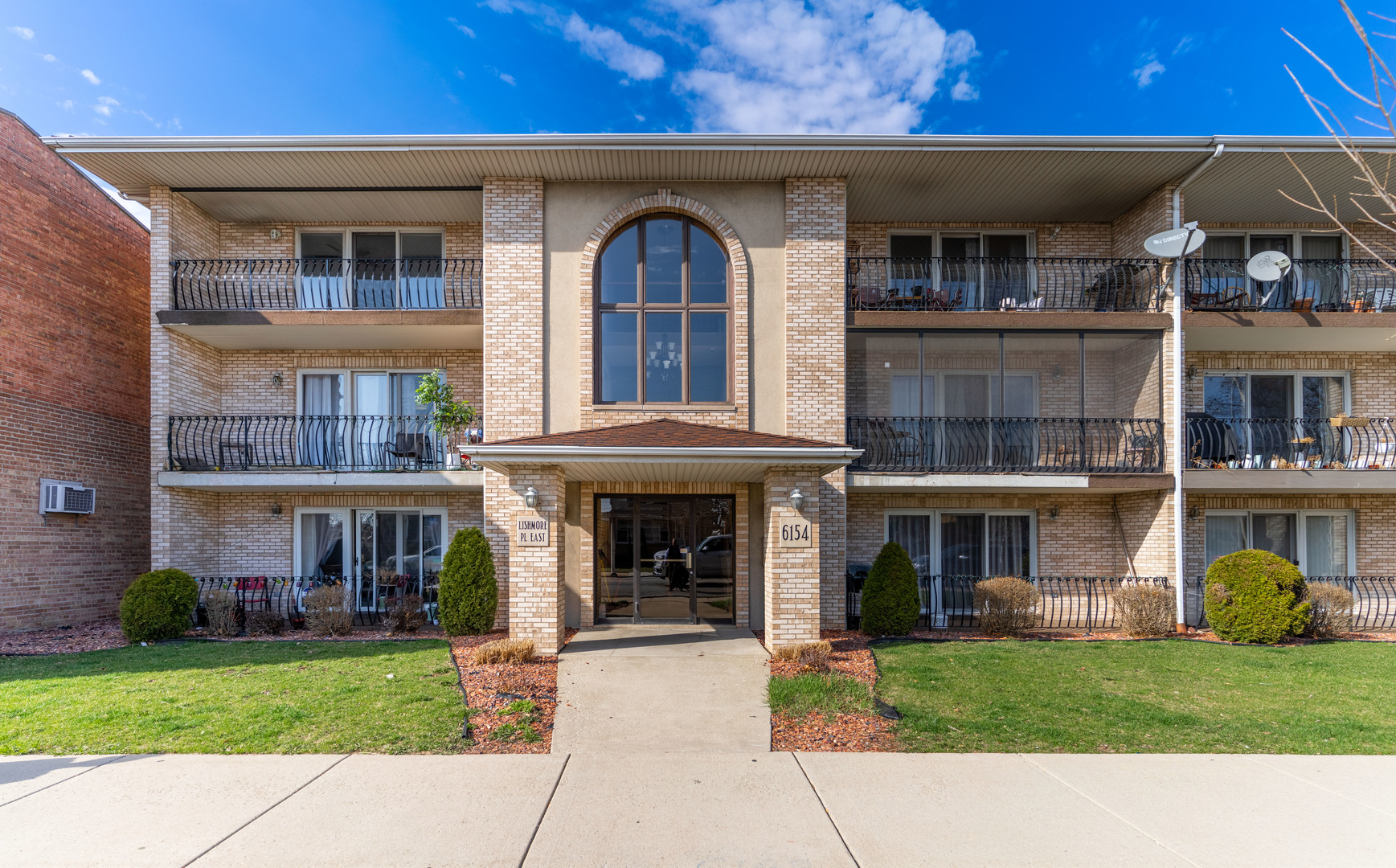 6154 W 63RD Street #3W, Chicago, IL 60638