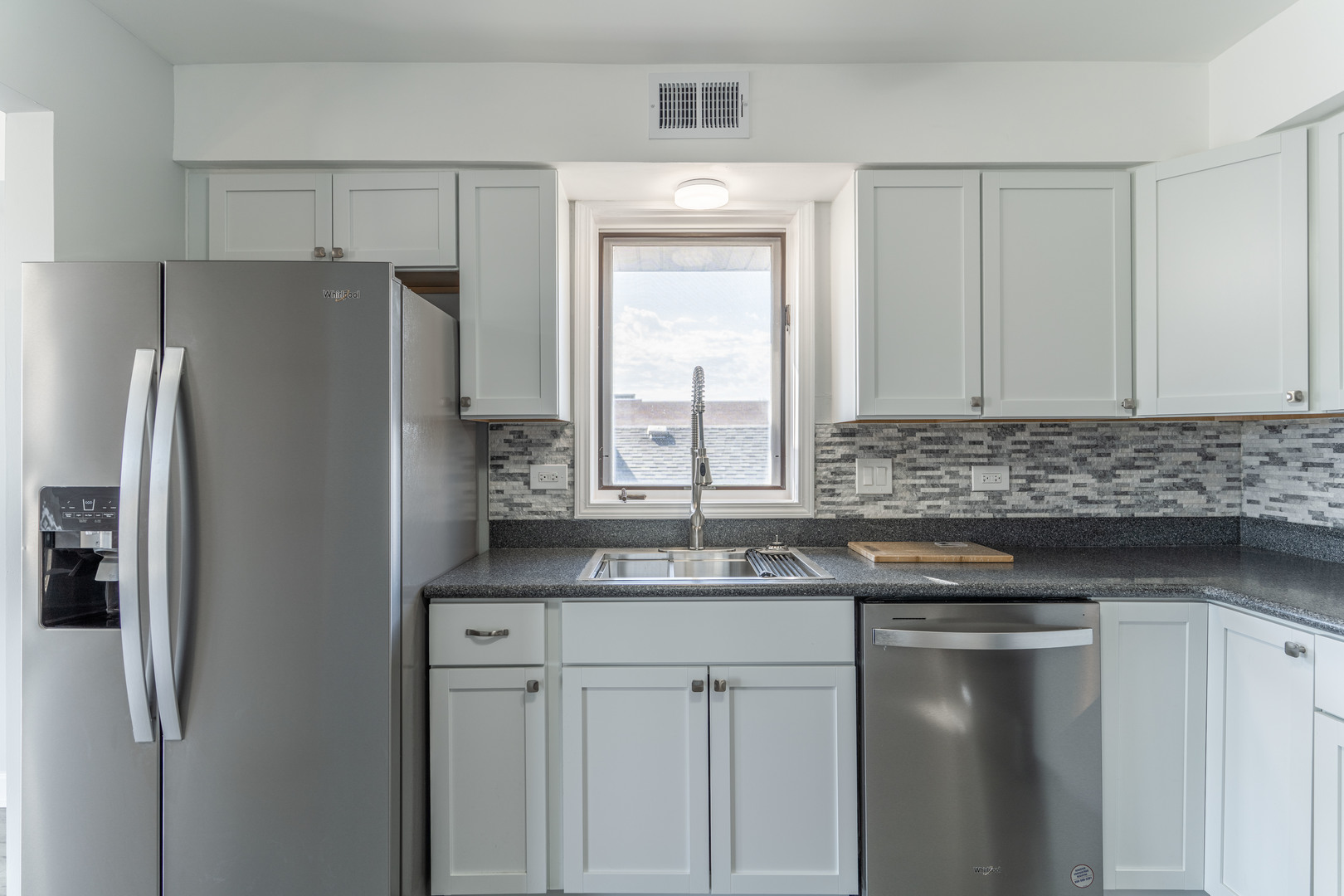 6154 W 63RD Street #3W, Chicago, IL 60638