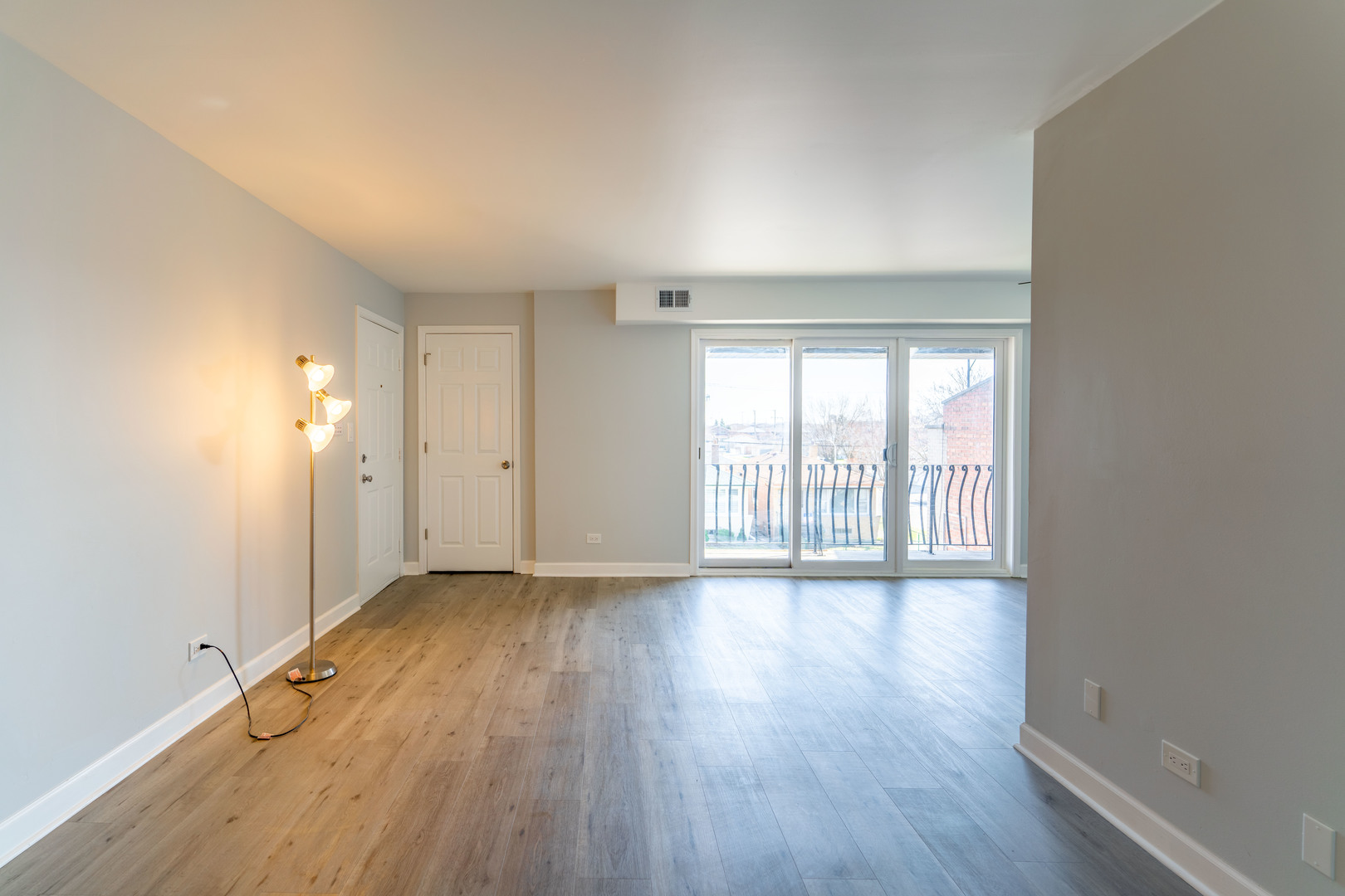 6154 W 63RD Street #3W, Chicago, IL 60638