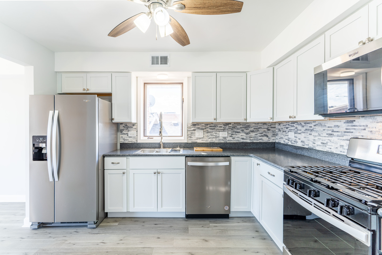 6154 W 63RD Street #3W, Chicago, IL 60638