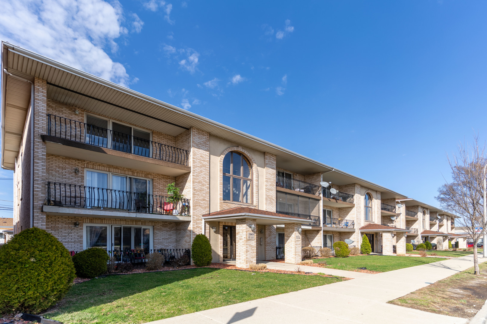 6154 W 63RD Street #3W, Chicago, IL 60638