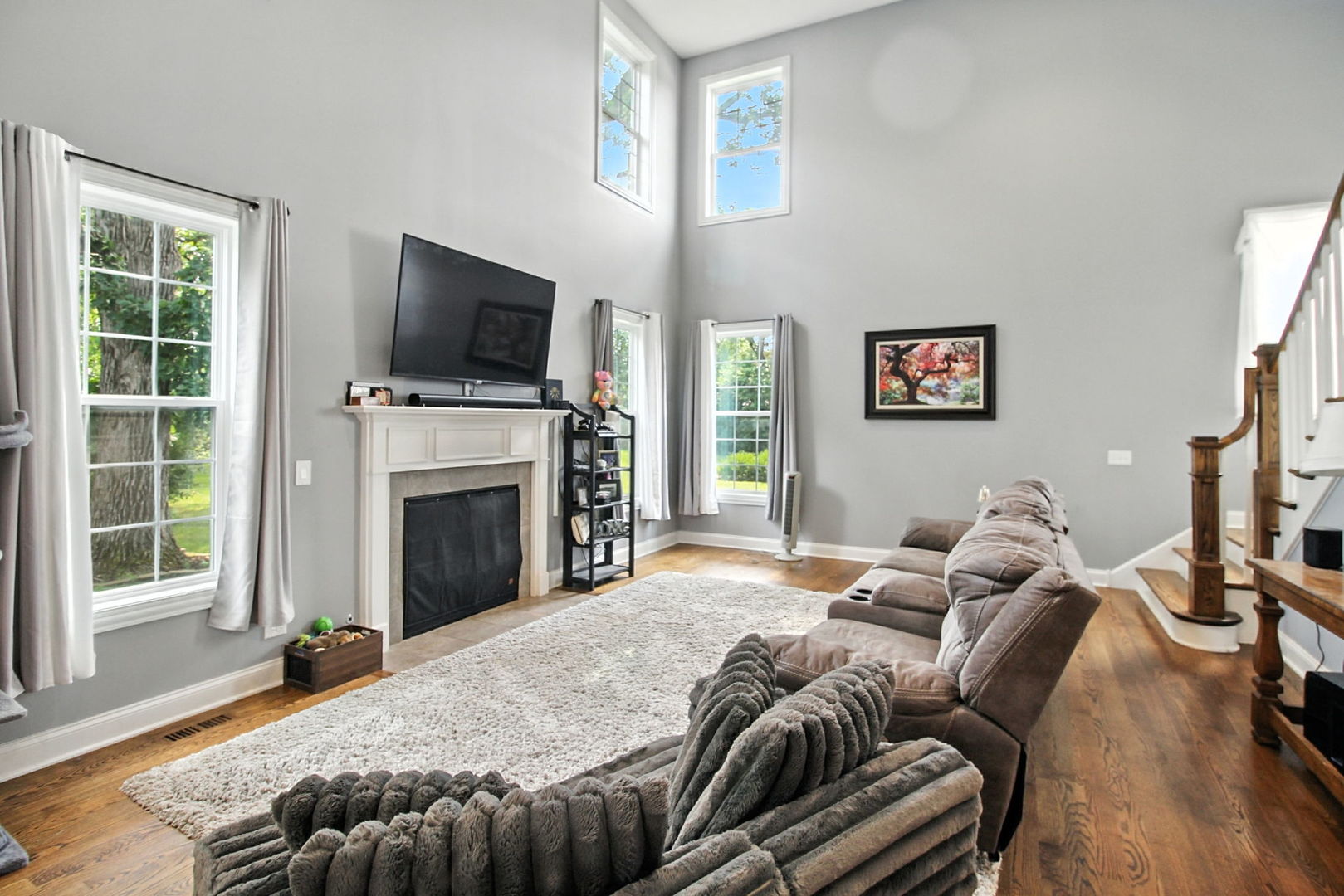6613 Carl Court, Woodridge, IL 60517