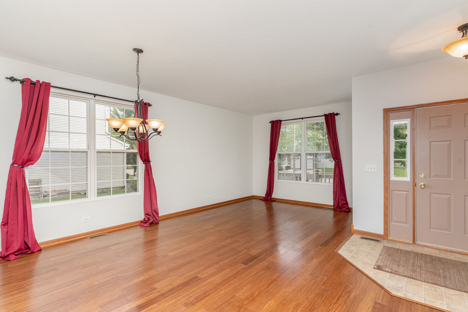 7911 Indigo Drive, Joliet, IL 60431
