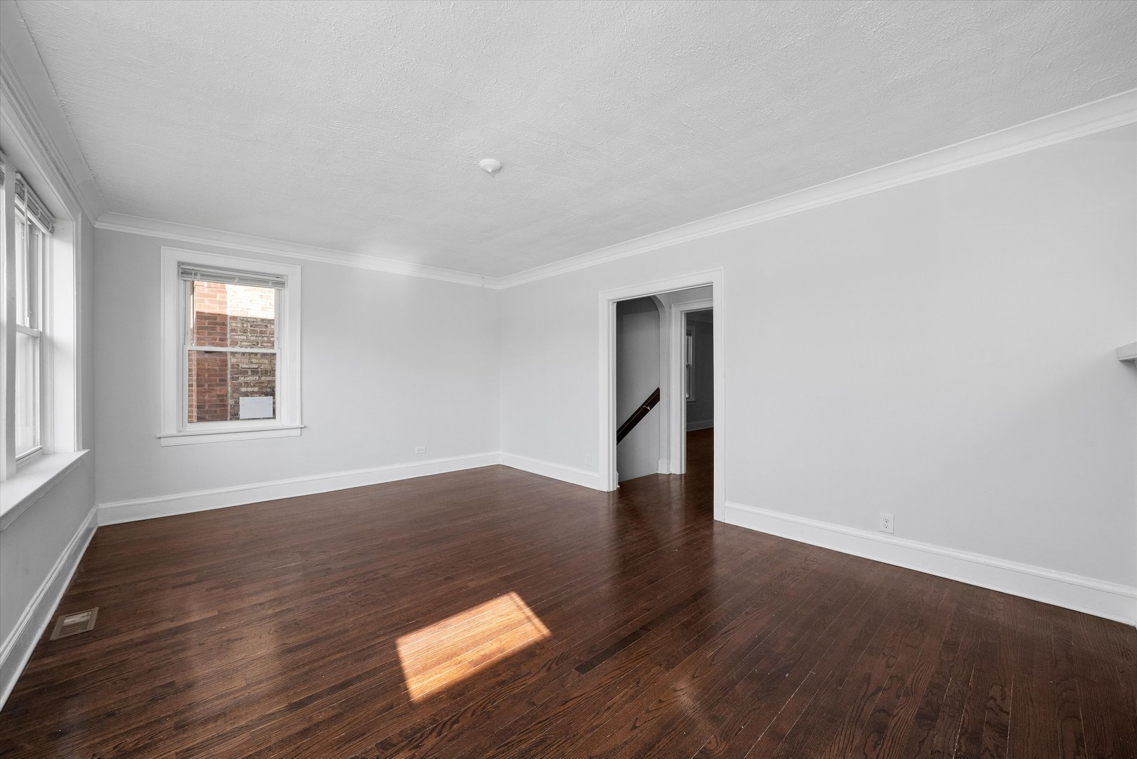 432 E 88th Street, Chicago, IL 60619
