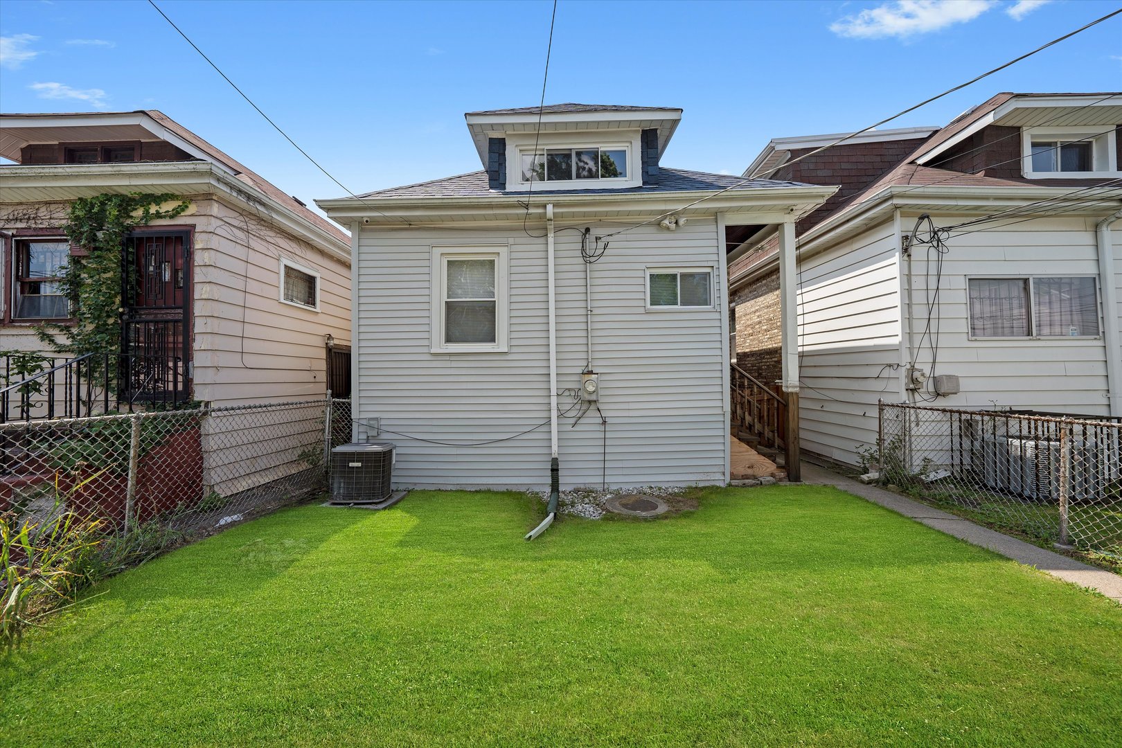 432 E 88th Street, Chicago, IL 60619