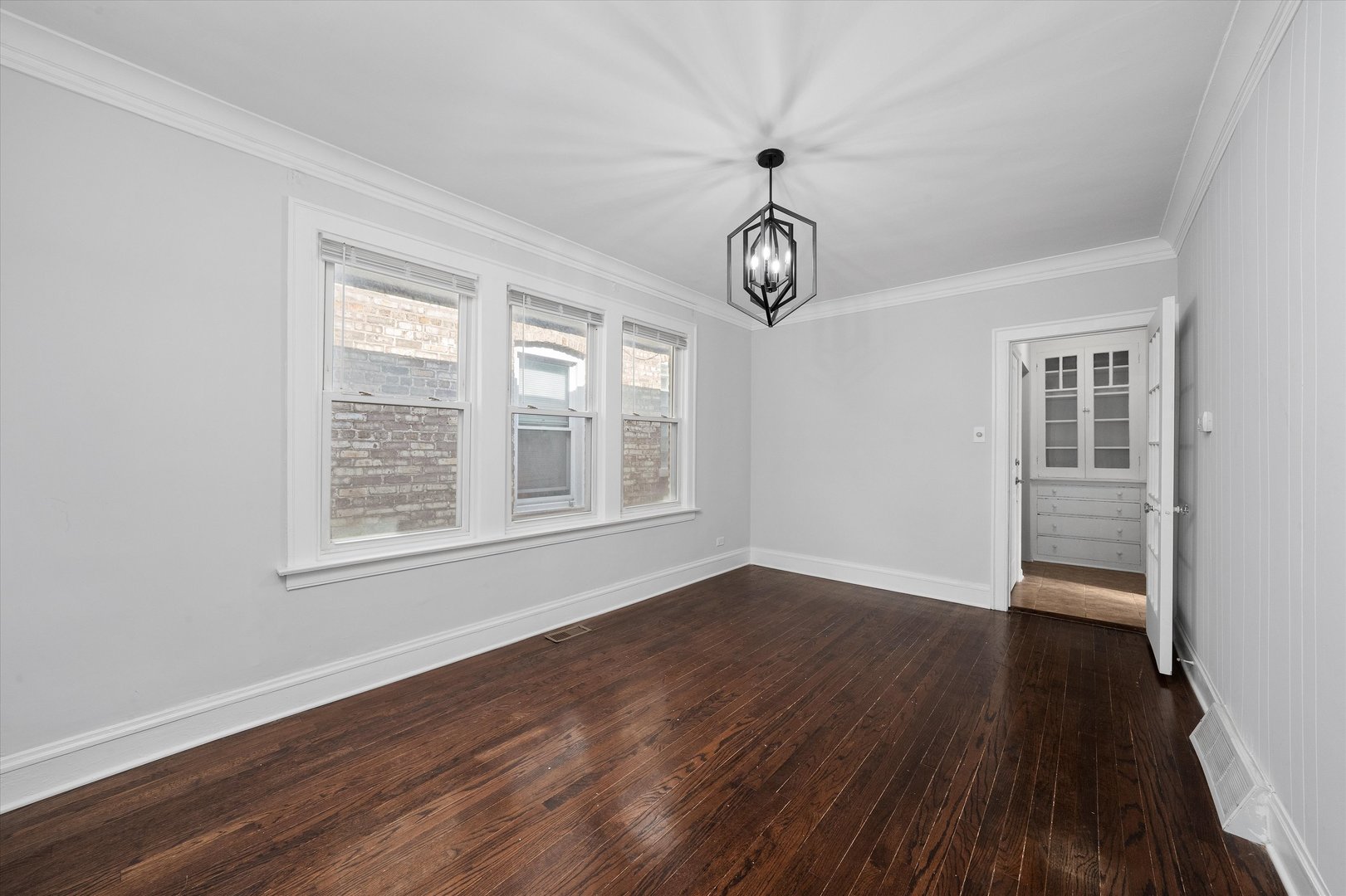 432 E 88th Street, Chicago, IL 60619