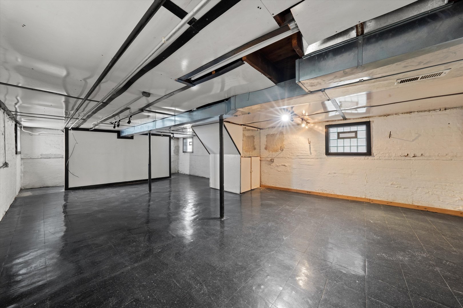 432 E 88th Street, Chicago, IL 60619