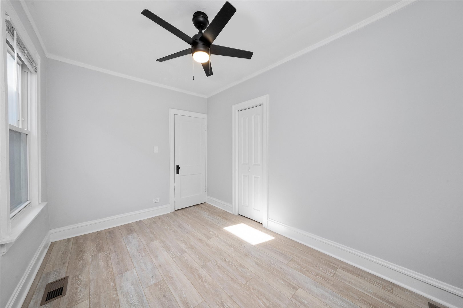 432 E 88th Street, Chicago, IL 60619