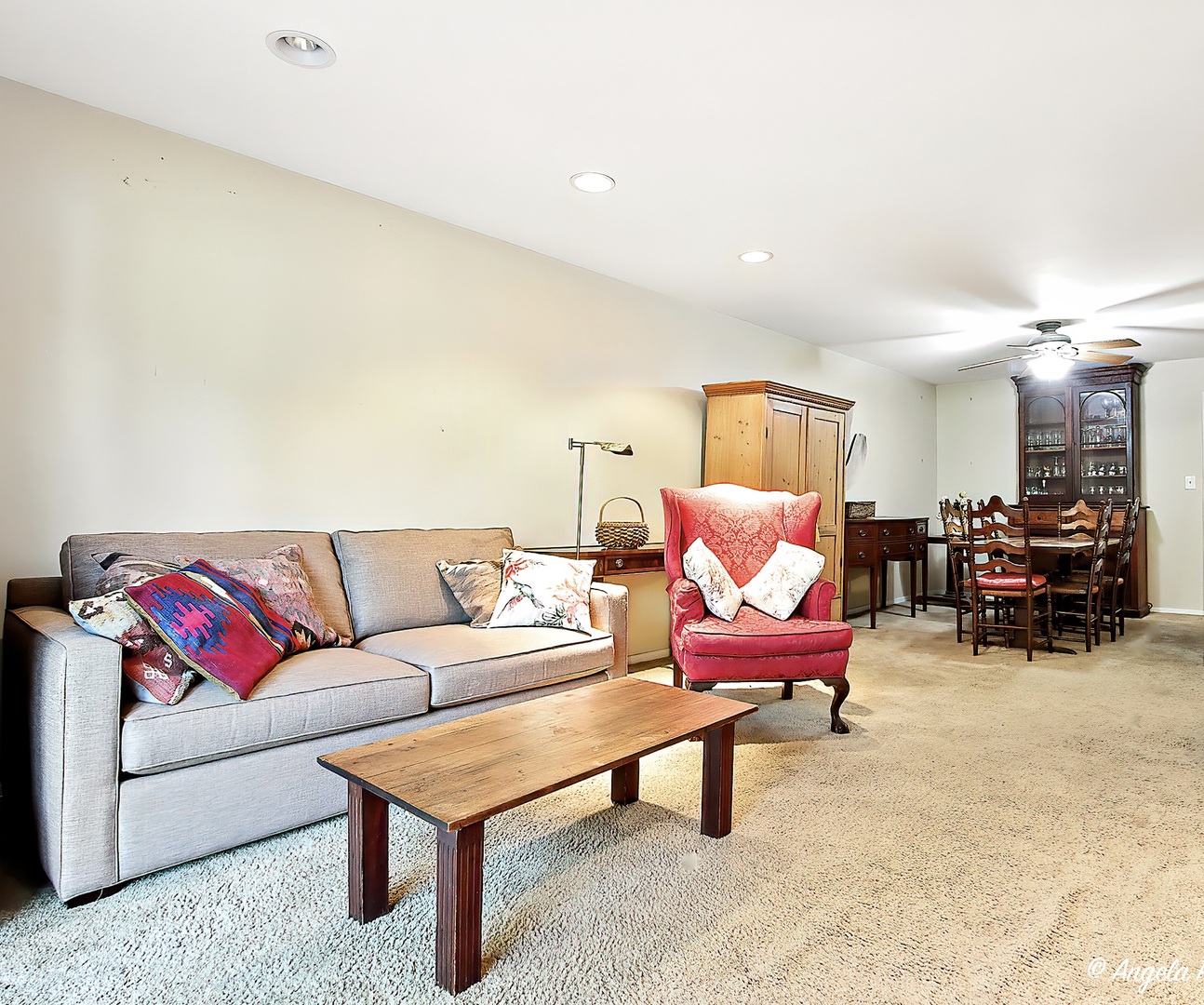 33661 N ROYAL OAK Lane #101, Grayslake, IL 60030