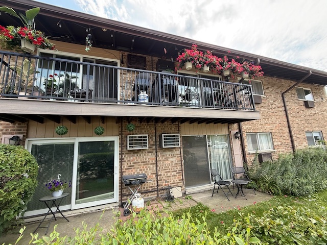 816 E Old Willow Road #116, Prospect Heights, IL 60070
