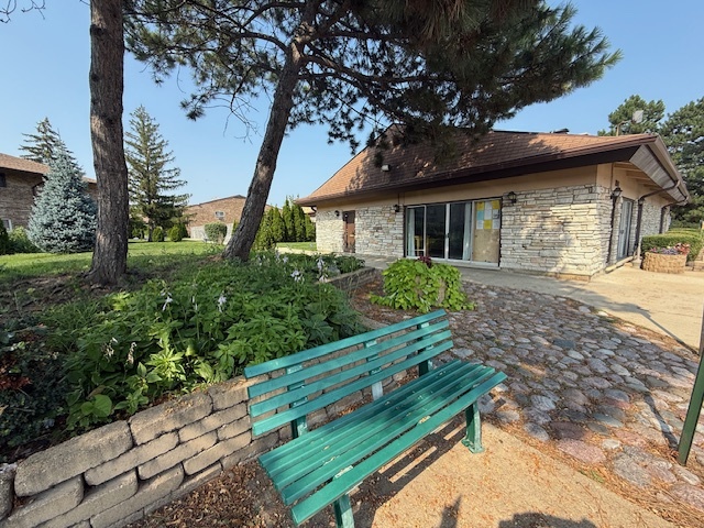 816 E Old Willow Road #116, Prospect Heights, IL 60070