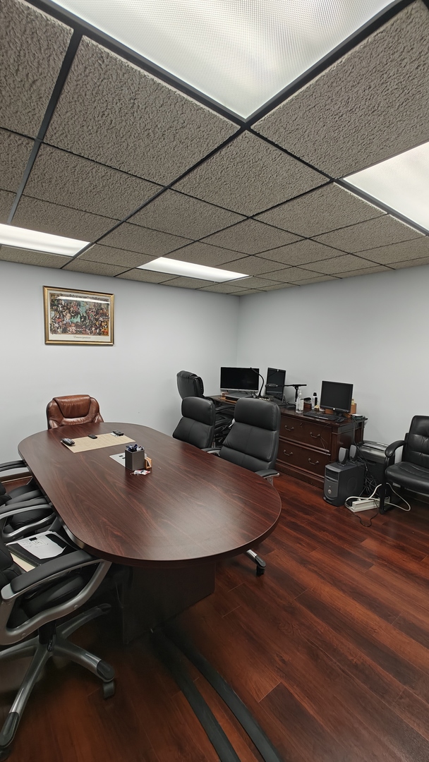 1845 E Rand Road #L111, Arlington Heights, IL 60004