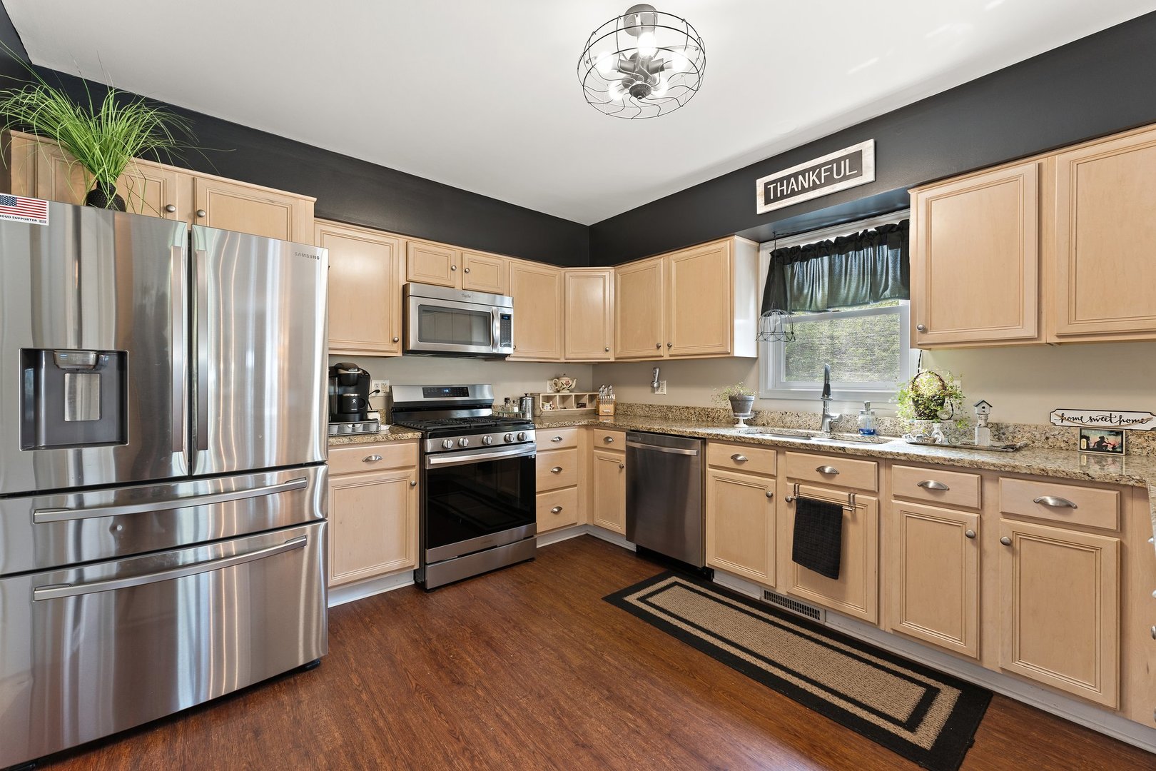 19061 Wentworth Avenue, Lansing, IL 60438