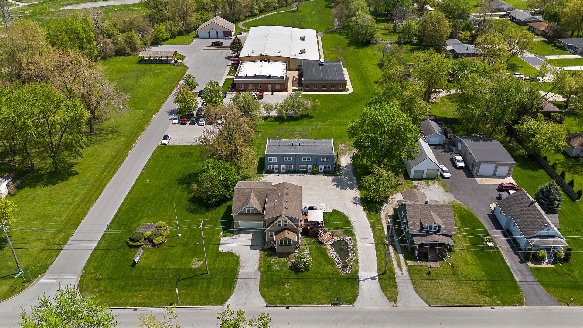 19061 Wentworth Avenue, Lansing, IL 60438
