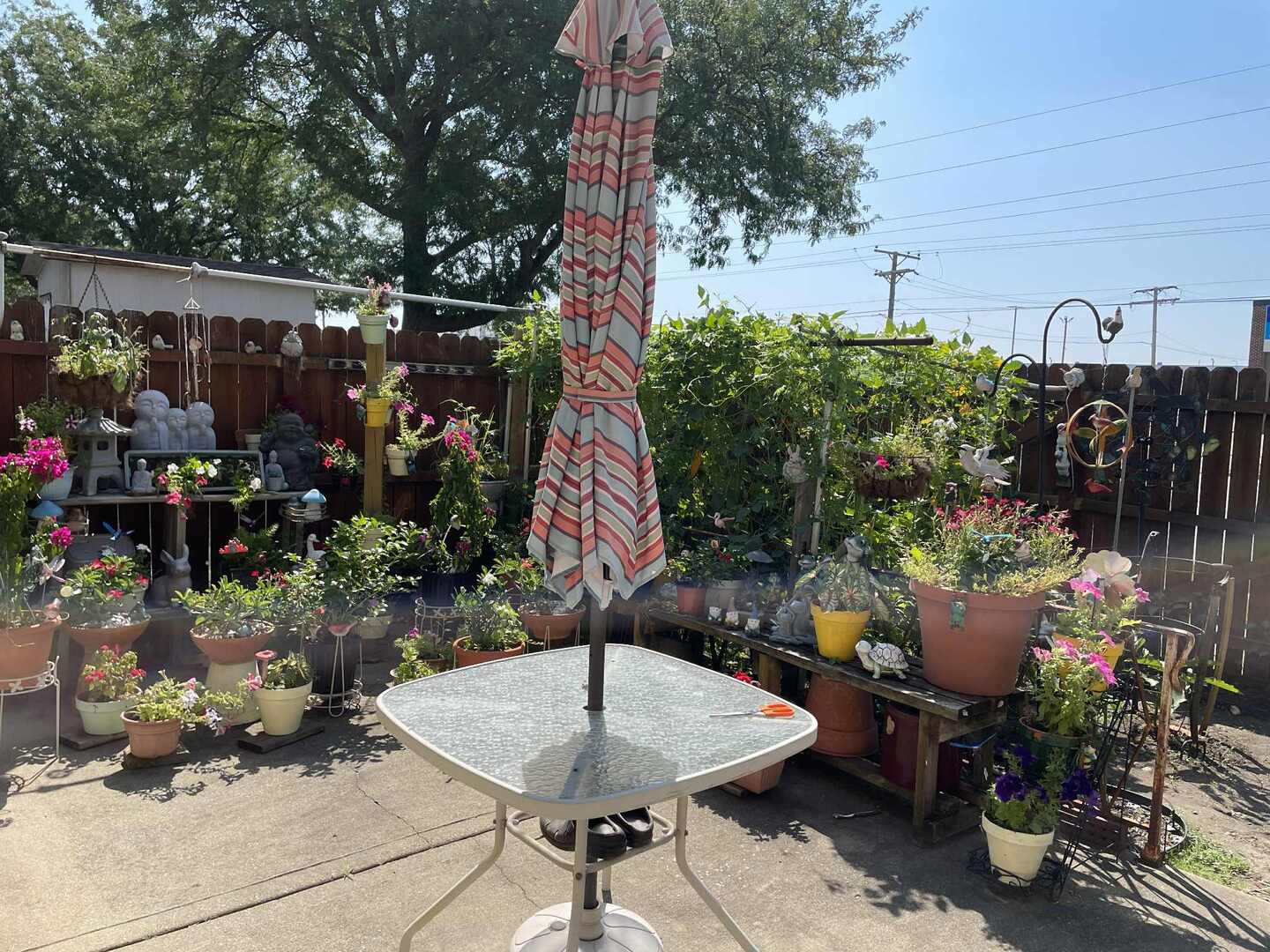 299 Dover Lane, Des Plaines, IL 60018