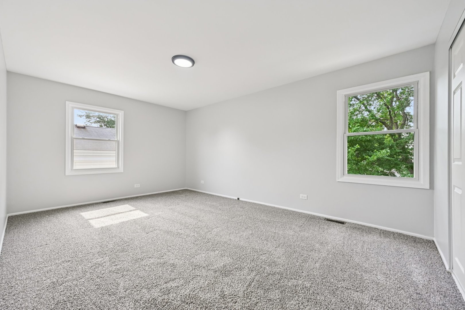 78 N Walnut Lane, Schaumburg, IL 60194