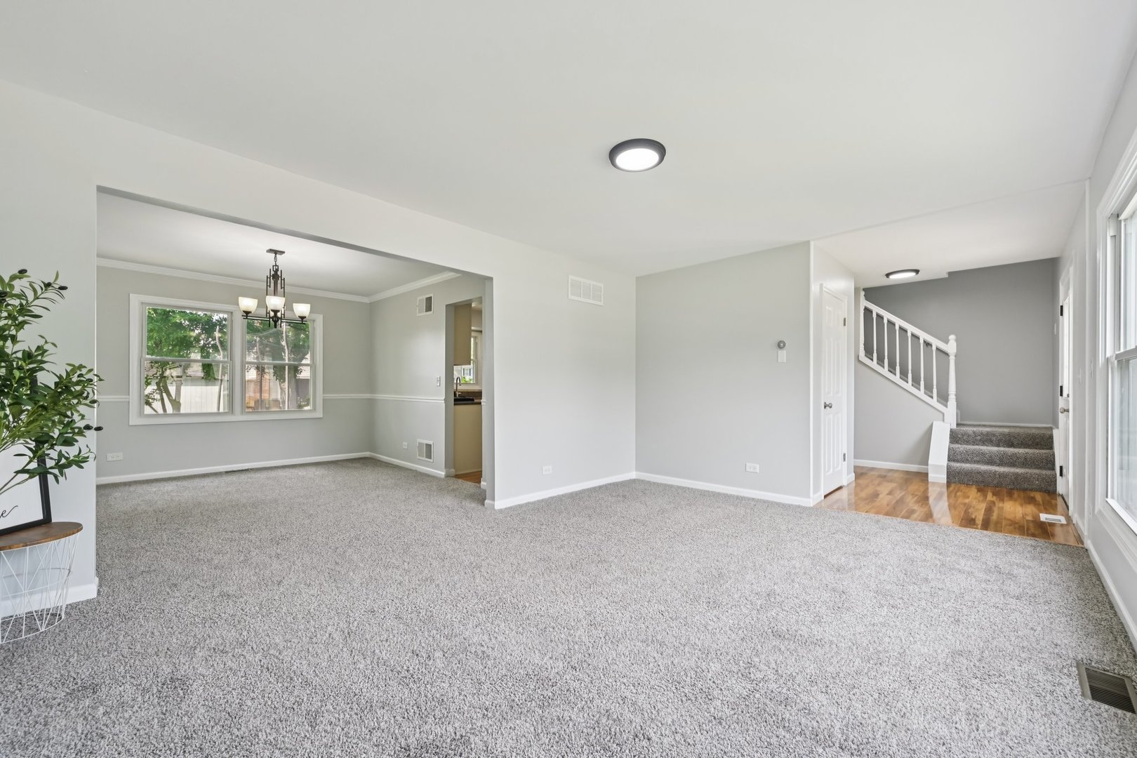 78 N Walnut Lane, Schaumburg, IL 60194