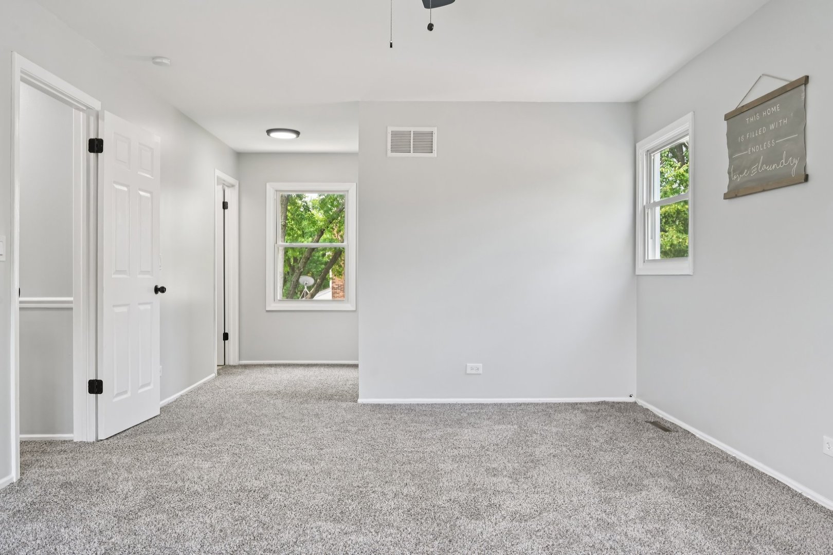 78 N Walnut Lane, Schaumburg, IL 60194