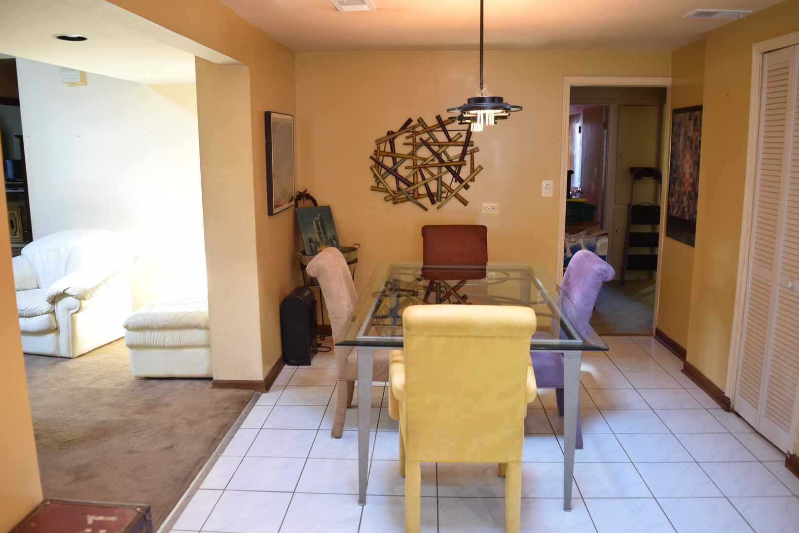 10010 Harnew Road, Oak Lawn, IL 60453