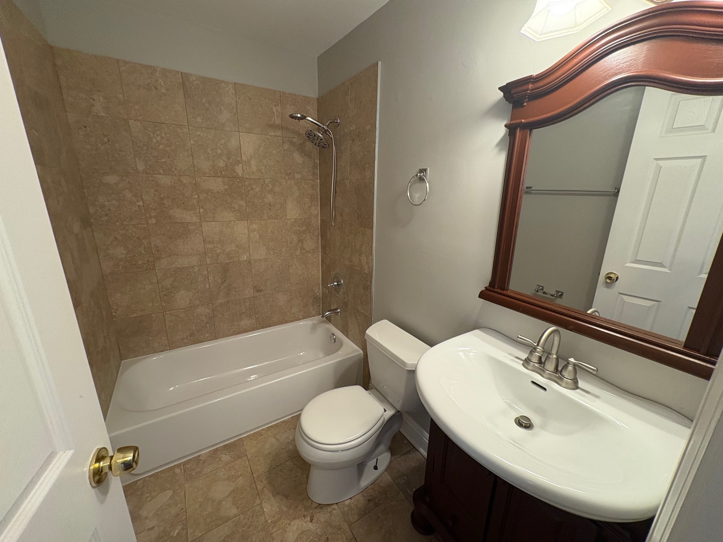5310 N Chester Avenue #502, Chicago, IL 60656