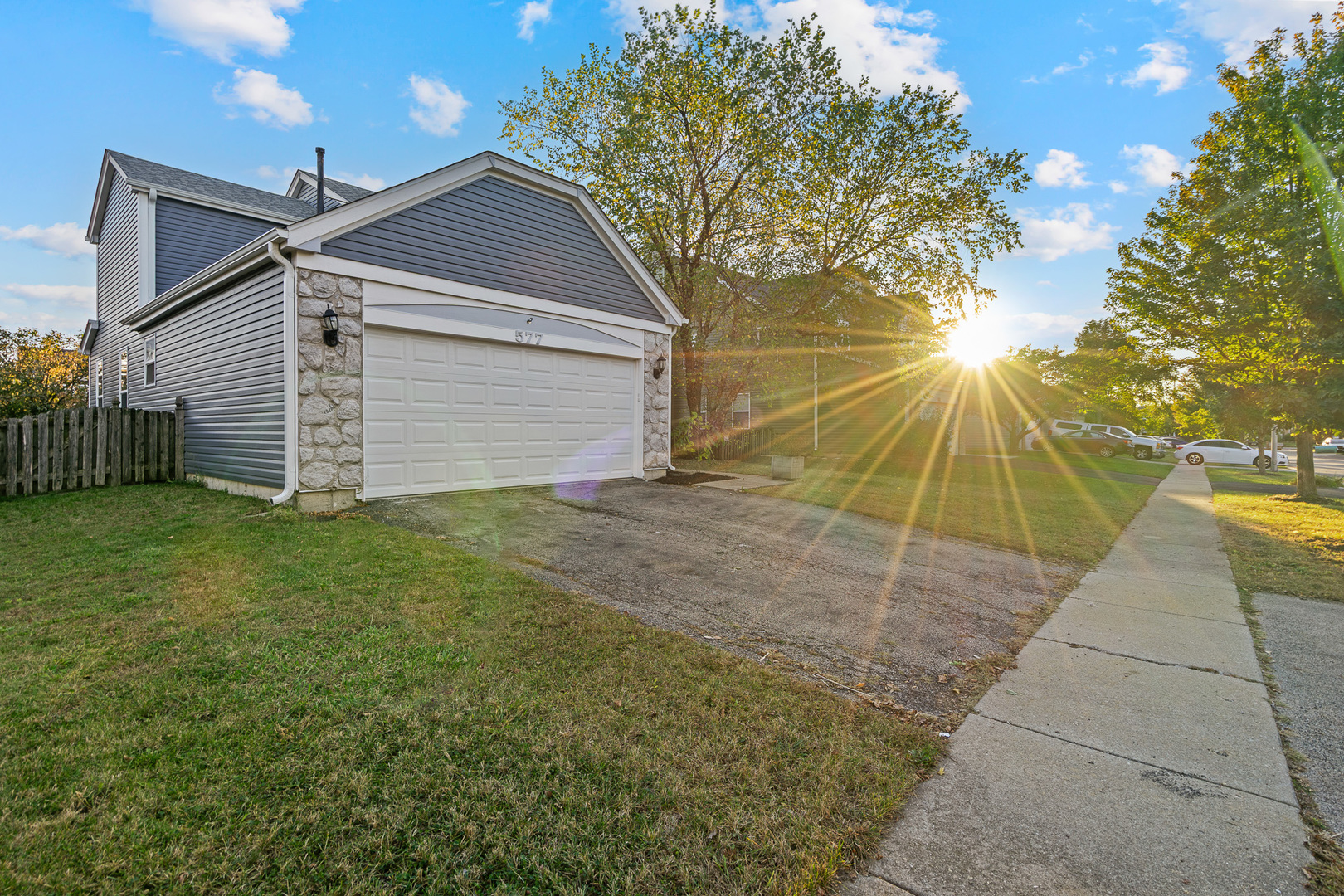 577 Greystone Lane, Bolingbrook, IL 60440