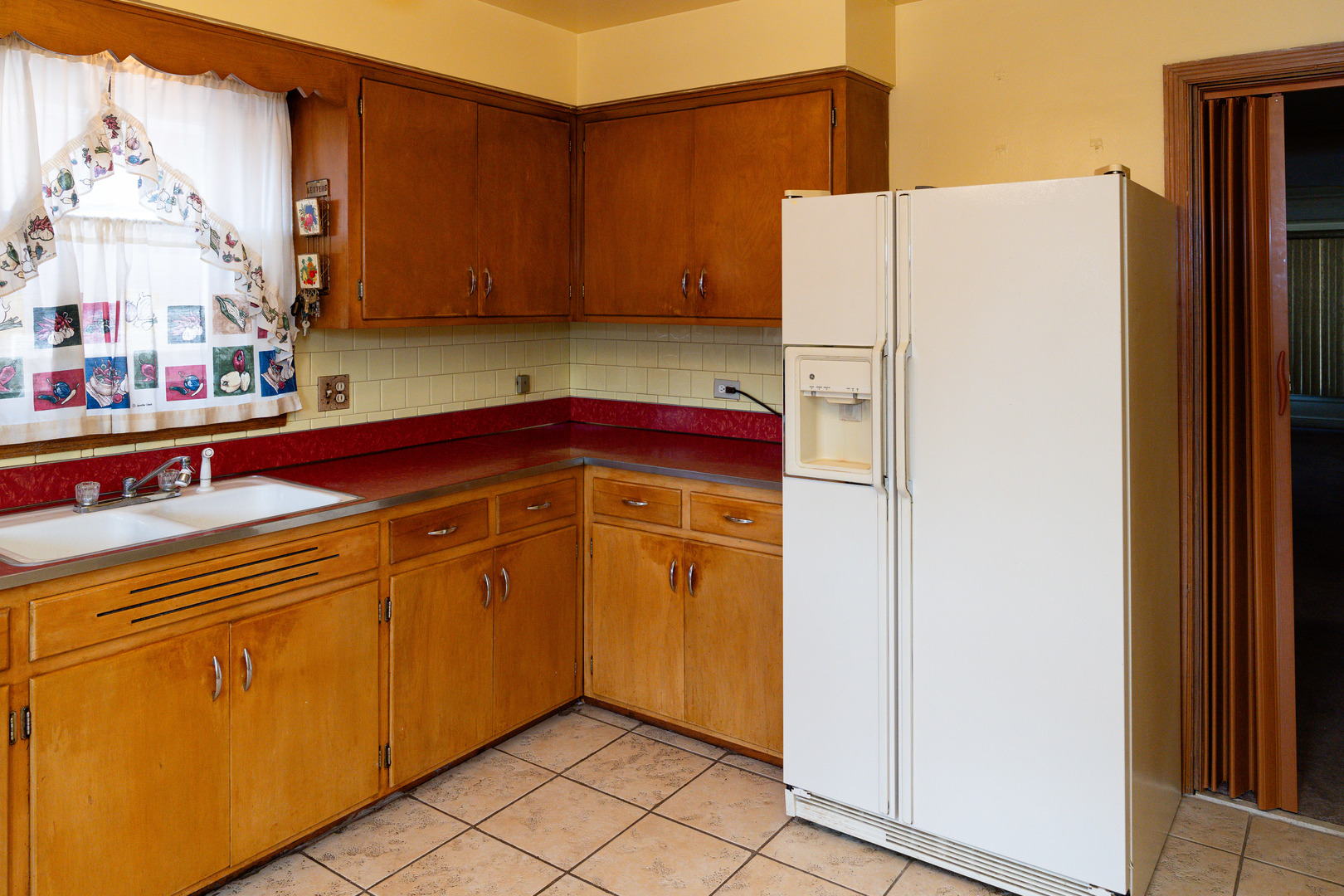 8150 S Marquette Avenue, Chicago, IL 60617