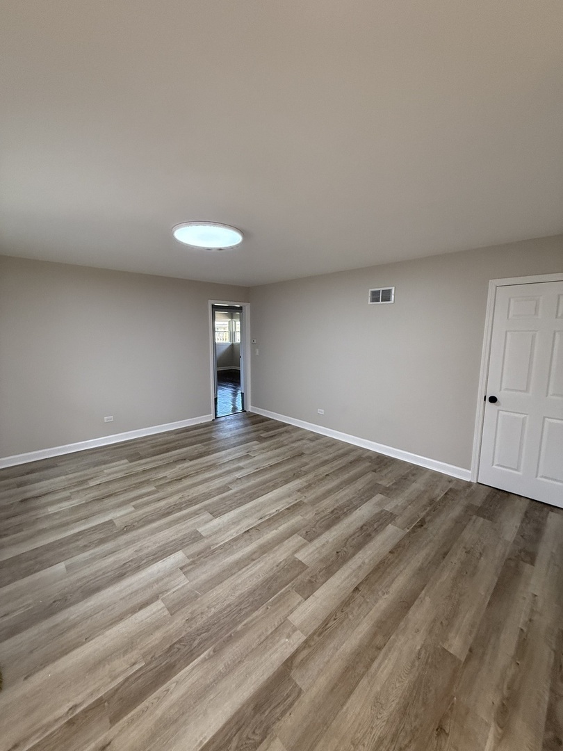 17140 University Avenue, South Holland, IL 60473