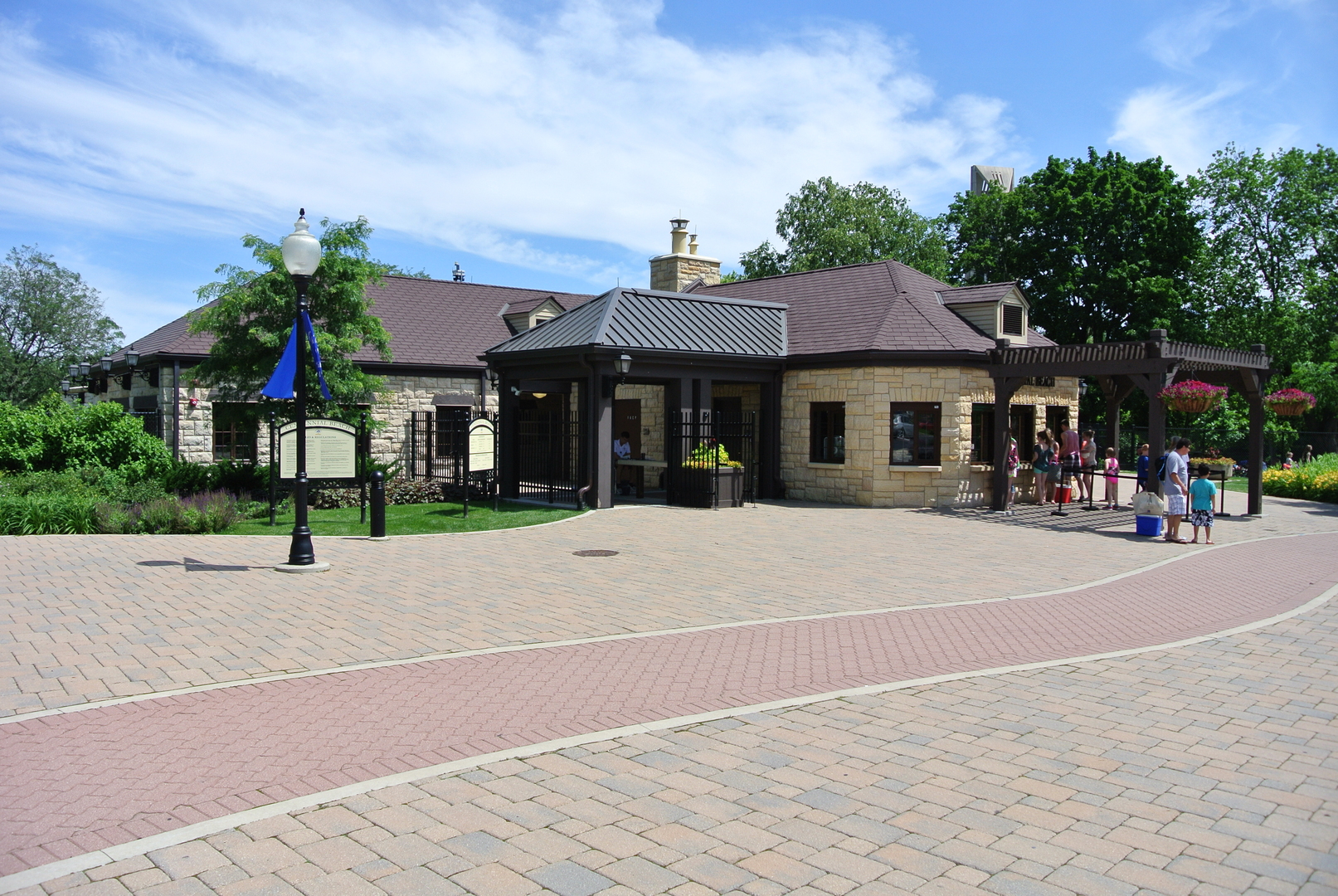 509 AURORA Avenue #117, Naperville, IL 60540