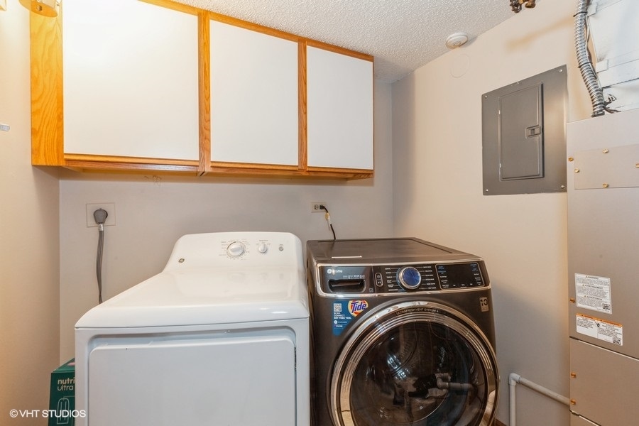 509 AURORA Avenue #117, Naperville, IL 60540