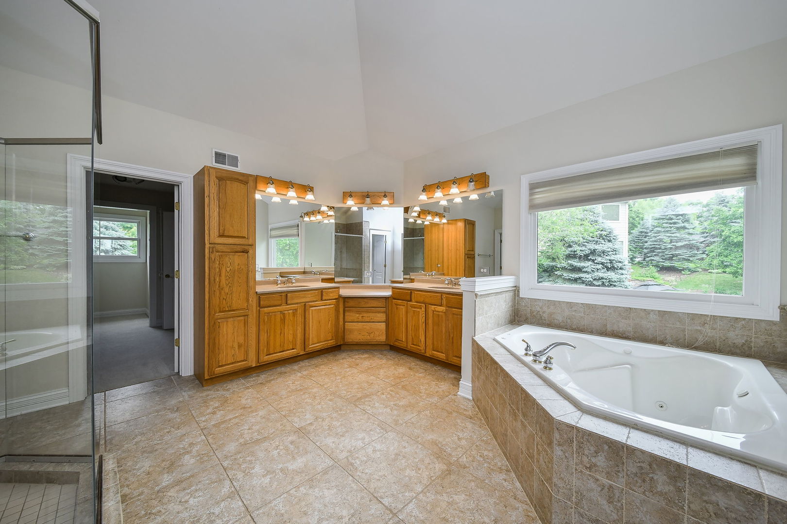 104 Bruell Street, Yorkville, IL 60560