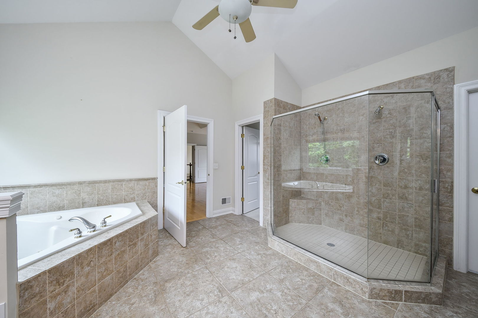 104 Bruell Street, Yorkville, IL 60560