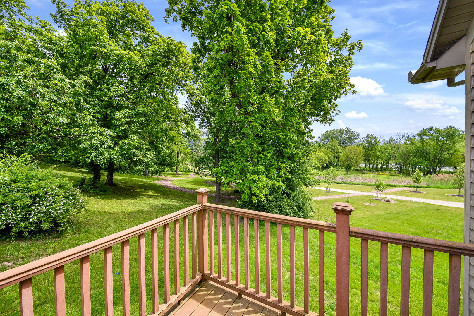 104 Bruell Street, Yorkville, IL 60560