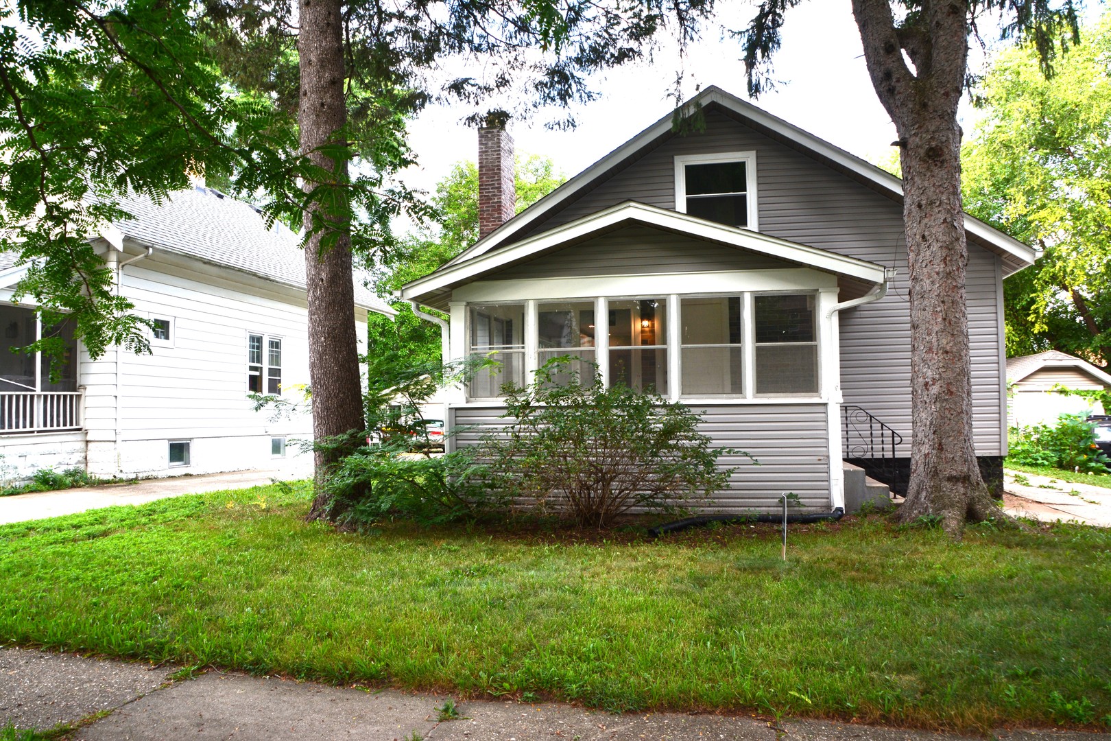 2216 Melrose Street, Rockford, IL 61103
