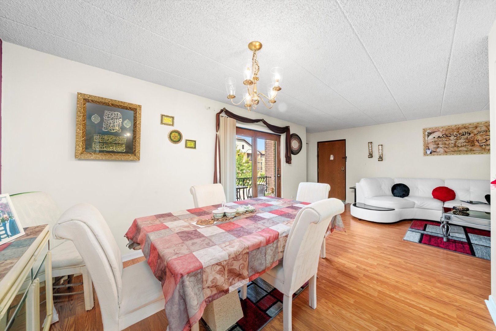 16825 81st Avenue #2S, Tinley Park, IL 60477
