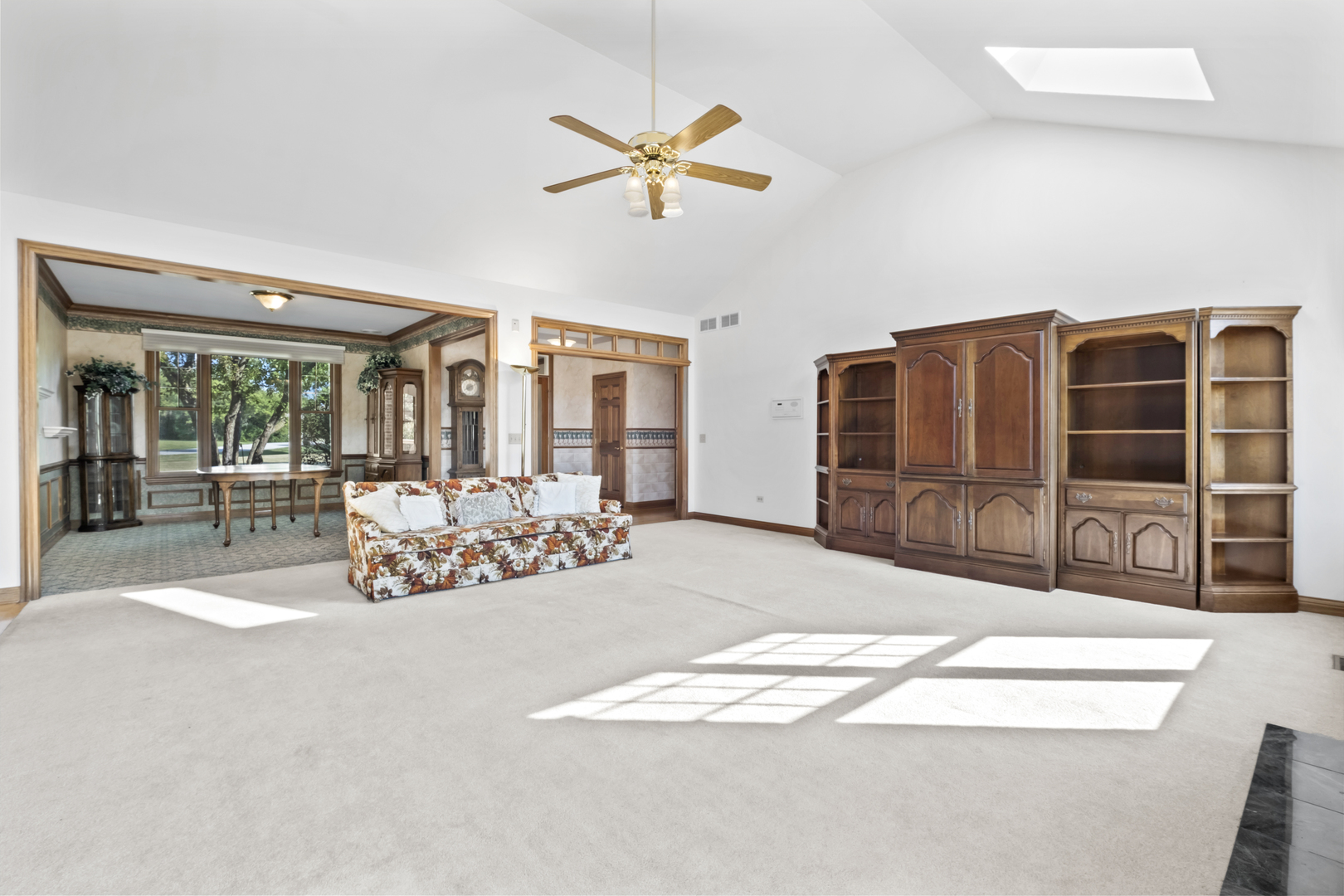 15785 N Gorham Lane, Wadsworth, IL 60083
