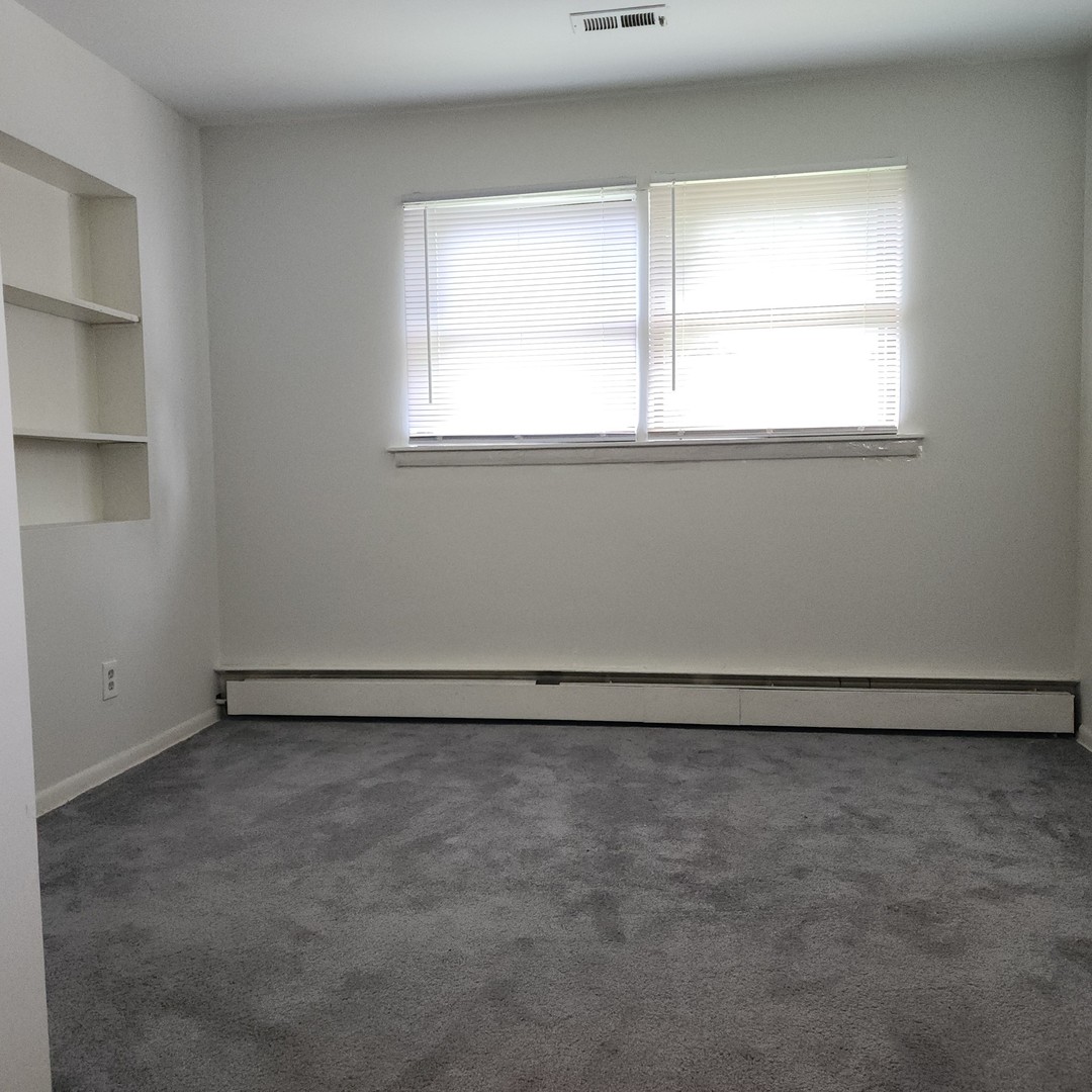 9810 Warren Avenue, Oak Lawn, IL 60453