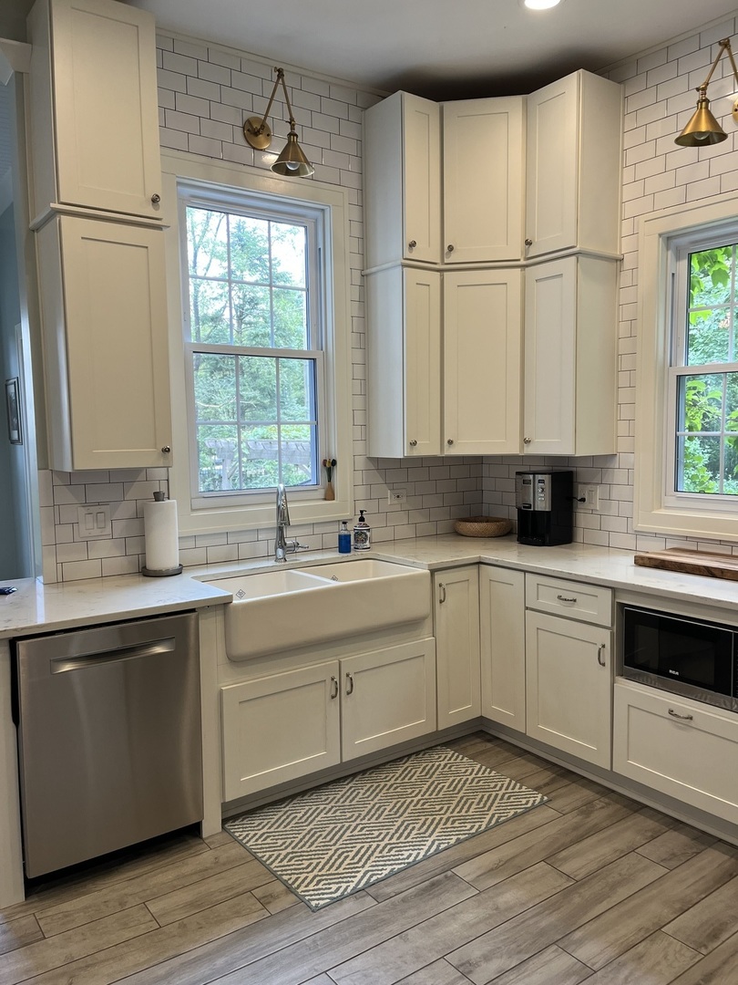 1606 Forest Avenue, Wilmette, IL 60091