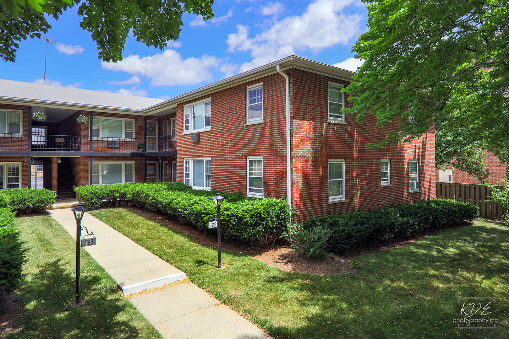 129-133 E Franklin Avenue #1, Naperville, IL 60540
