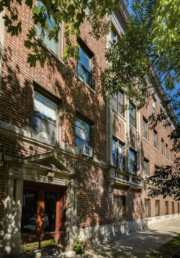 5110 S Woodlawn Avenue #3H, Chicago, IL 60615