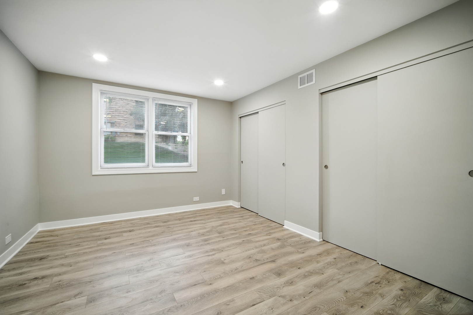 1722 Fayette Walk #A, Hoffman Estates, IL 60169