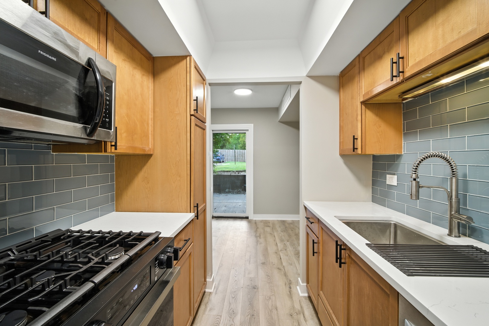 1722 Fayette Walk #A, Hoffman Estates, IL 60169
