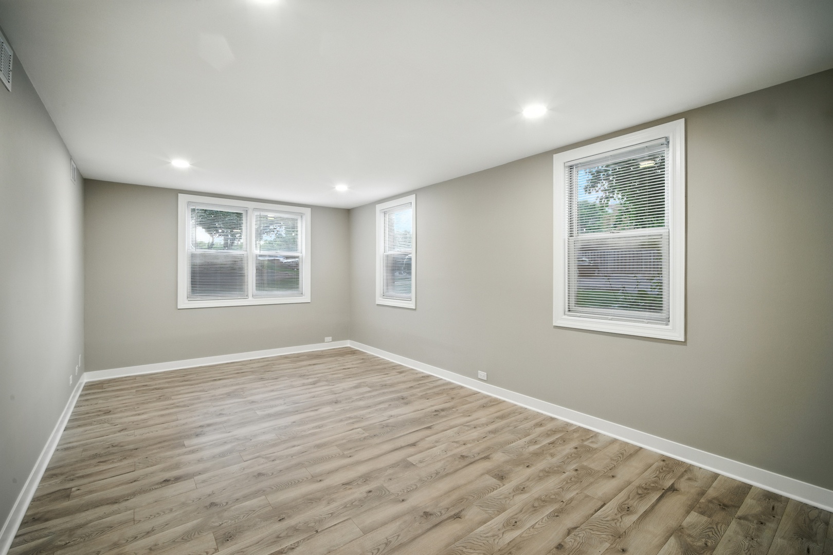 1722 Fayette Walk #A, Hoffman Estates, IL 60169