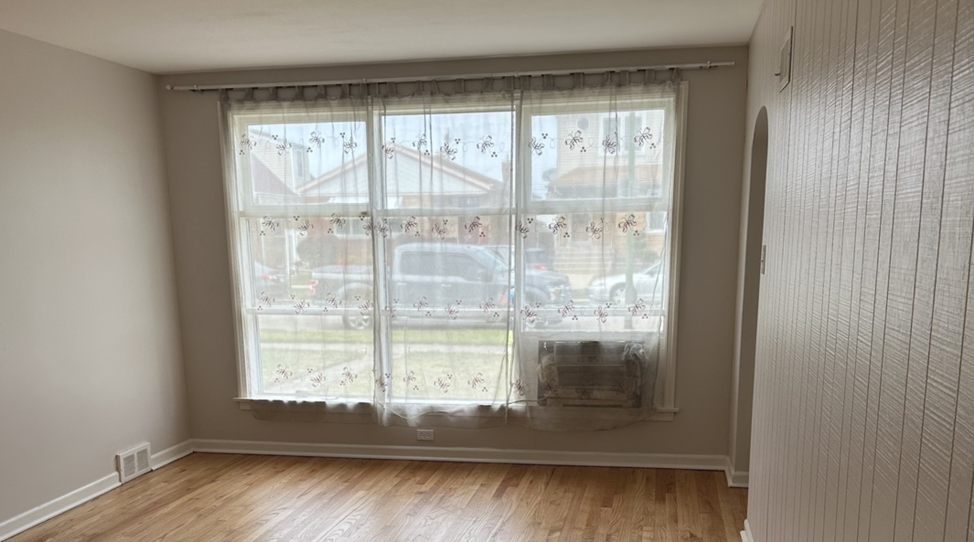 3631 W 80th Place, Chicago, IL 60652