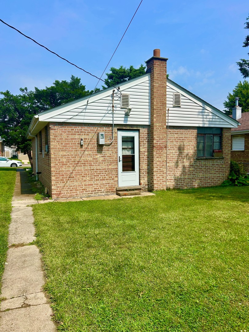 3631 W 80th Place, Chicago, IL 60652
