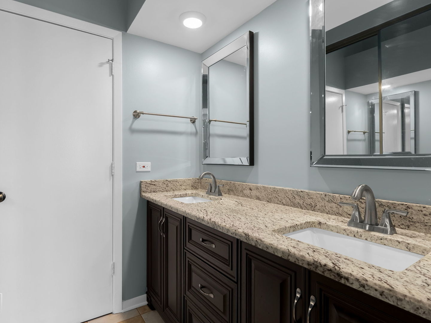 845 DRACUT Lane #00, Schaumburg, IL 60173